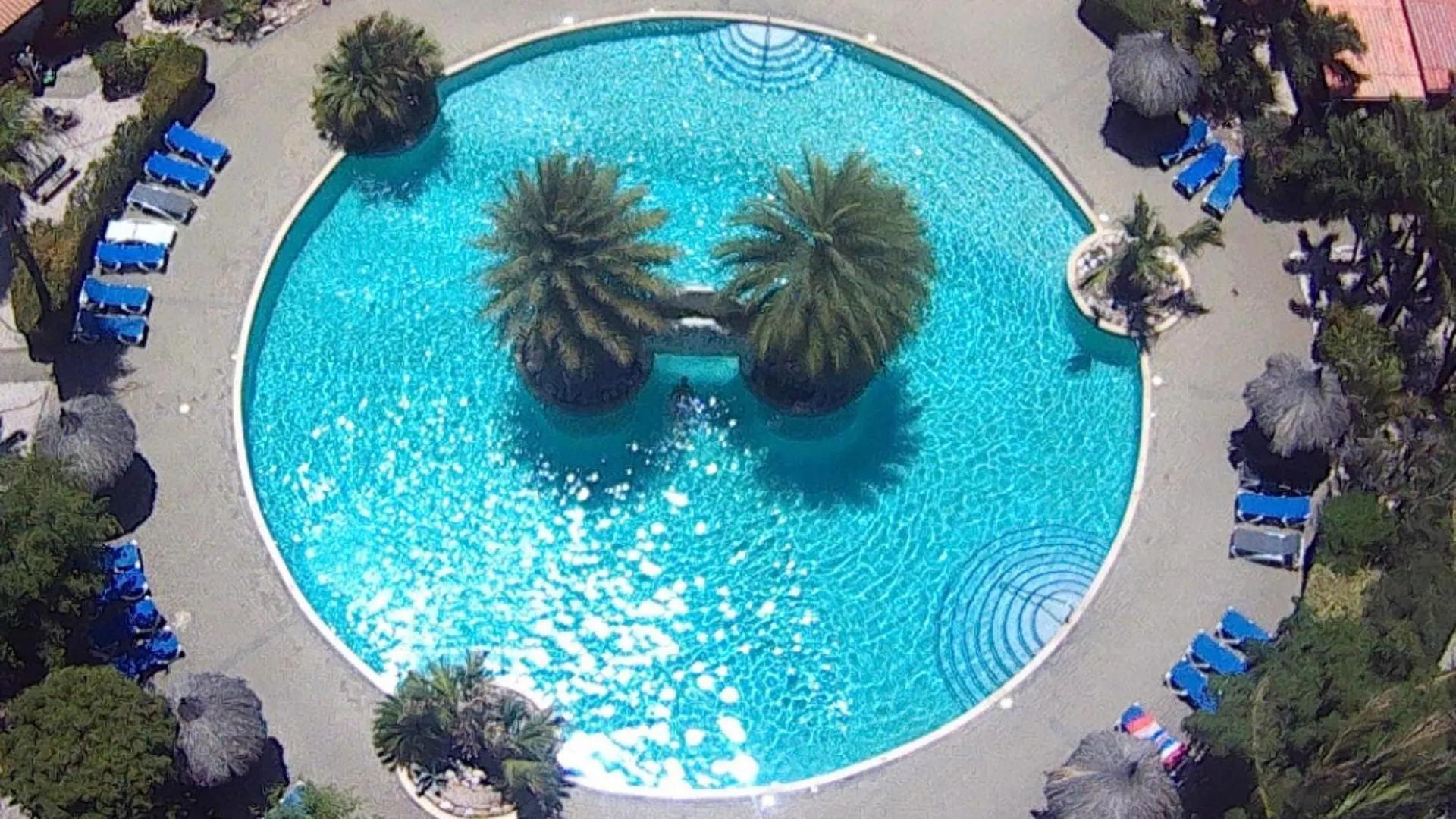 Kas Di Bami A-194 Op Seru Coral Resort - Ruim Appartement Met Groot Zwembad En Tropische Tuin Willemstad
