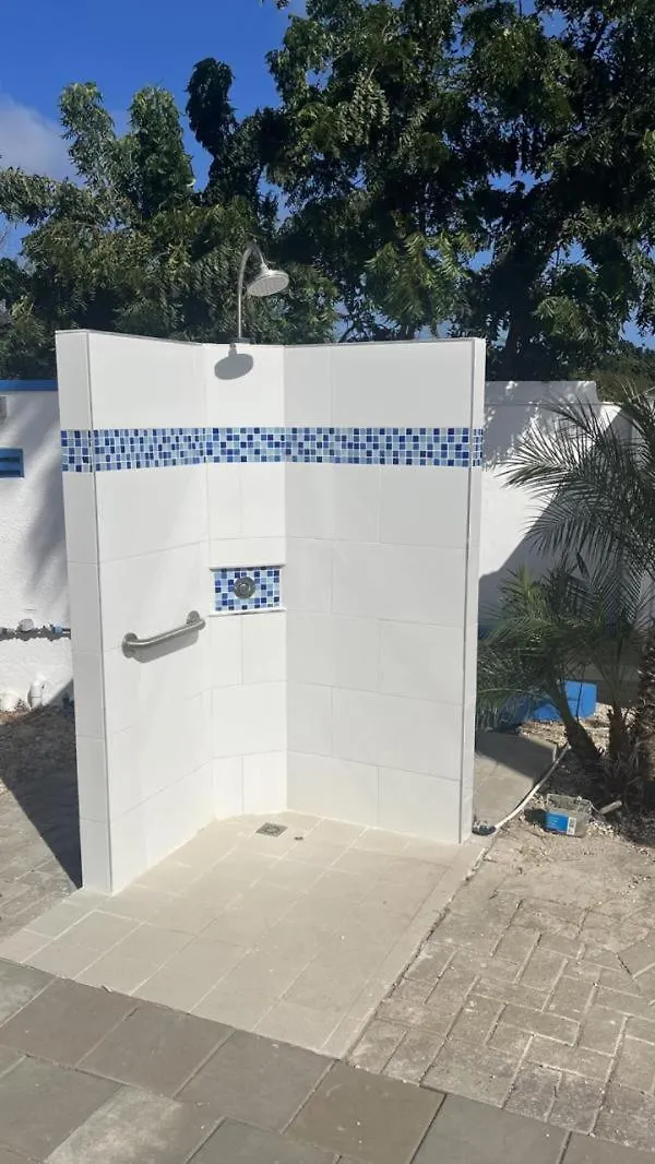 Kas Di Bami A-194 Op Seru Coral Resort - Ruim Appartement Met Groot Zwembad En Tropische Tuin Willemstad