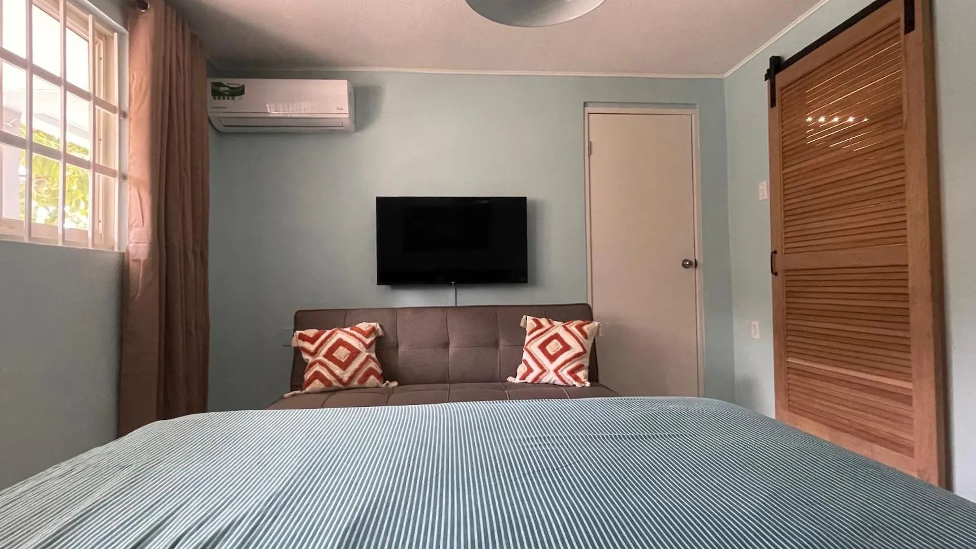 Kas Di Bami A-194 Op Seru Coral Resort - Ruim Appartement Met Groot Zwembad En Tropische Tuin Willemstad Apartment