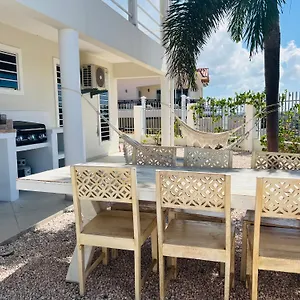Leoni Curacao Apartment